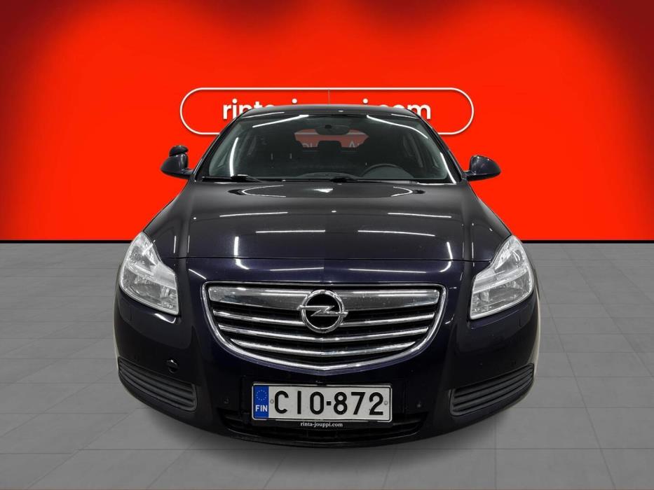 OPEL Insignia 2012