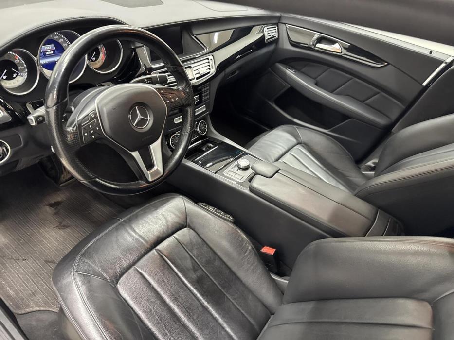 MERCEDES-BENZ CLS 2012