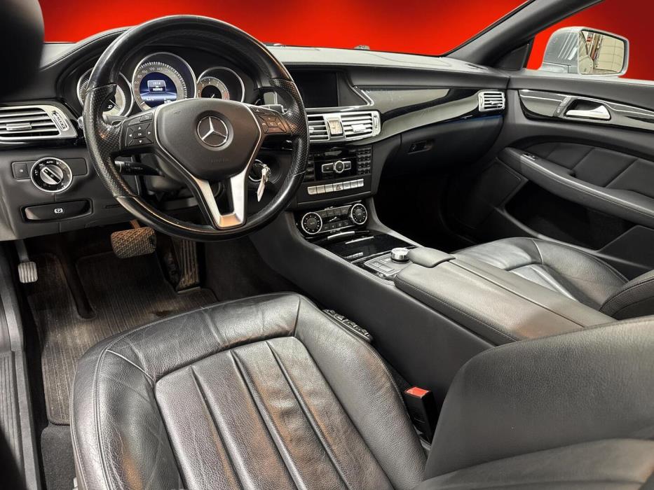 MERCEDES-BENZ CLS 2012