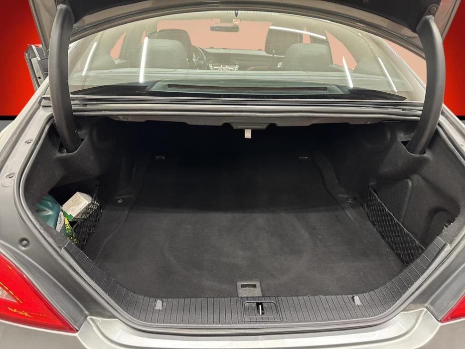 MERCEDES-BENZ CLS 2012