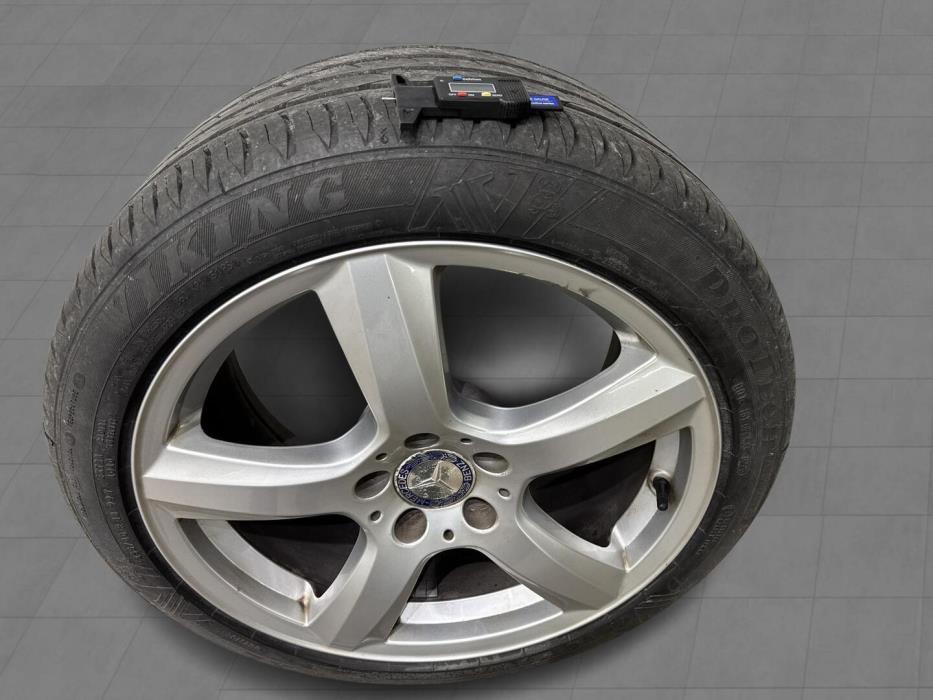 MERCEDES-BENZ CLS 2012