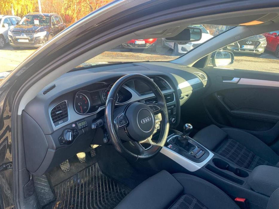 AUDI A4 2013