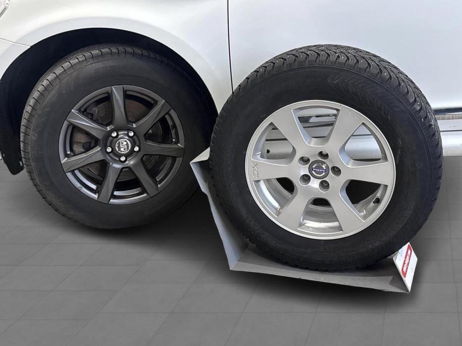 VOLVO XC60 2013