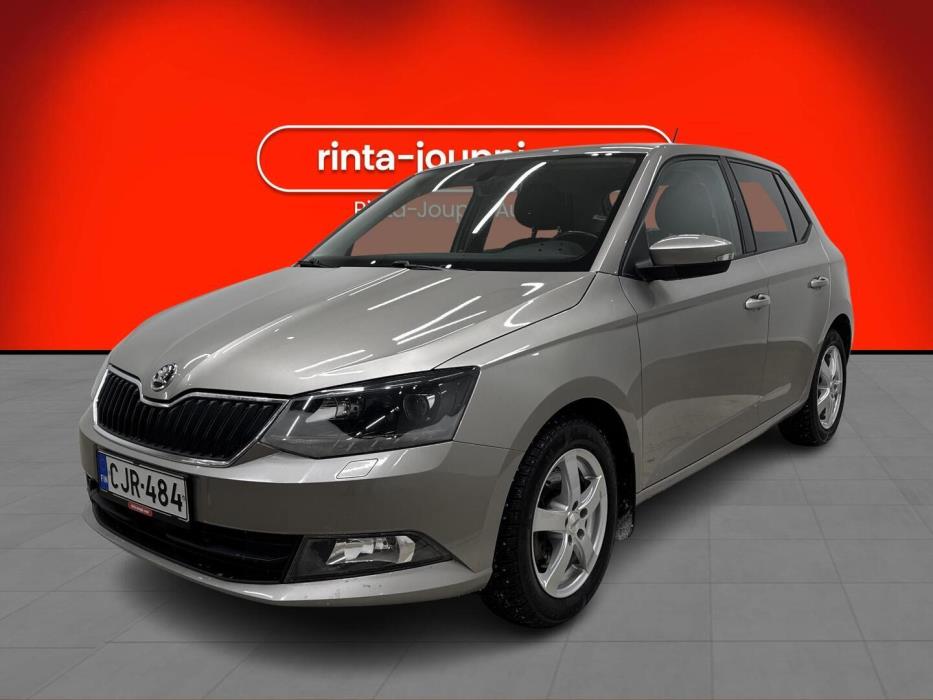 SKODA Fabia 2015