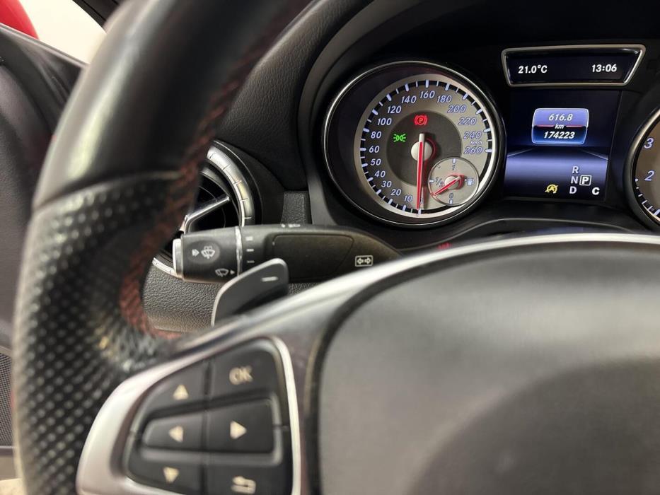 MERCEDES-BENZ CLA 2015