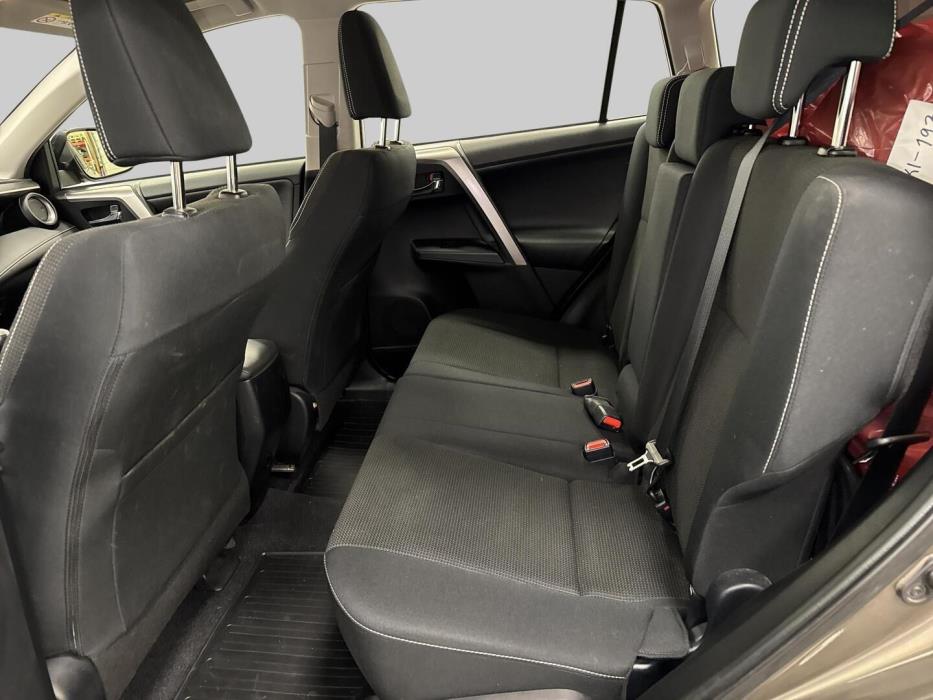 TOYOTA RAV4 2017