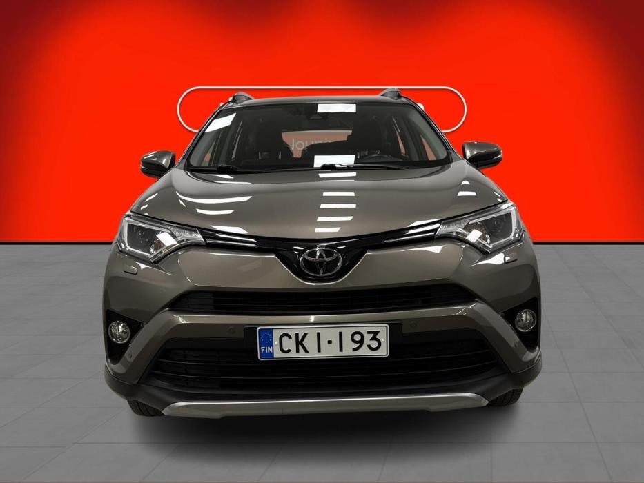 TOYOTA RAV4 2017