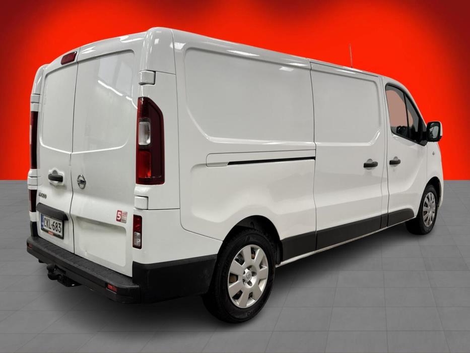 NISSAN NV300 2017