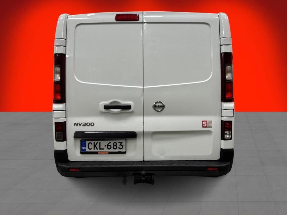 NISSAN NV300 2017