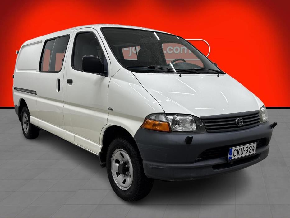 TOYOTA Hiace 2004