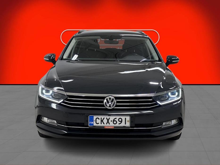 VOLKSWAGEN Passat 2017