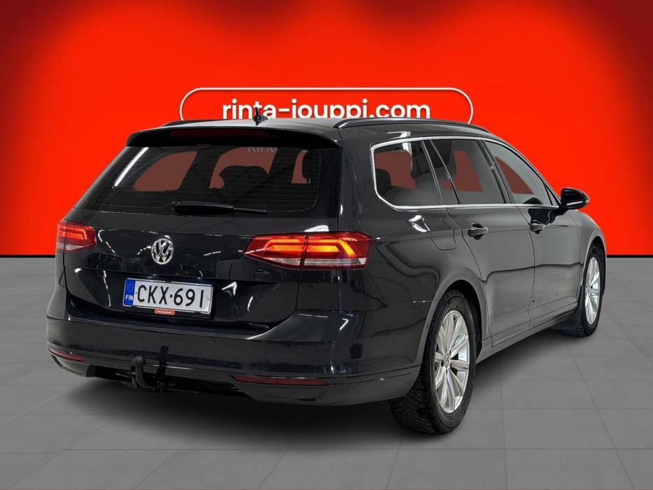 VOLKSWAGEN Passat 2017