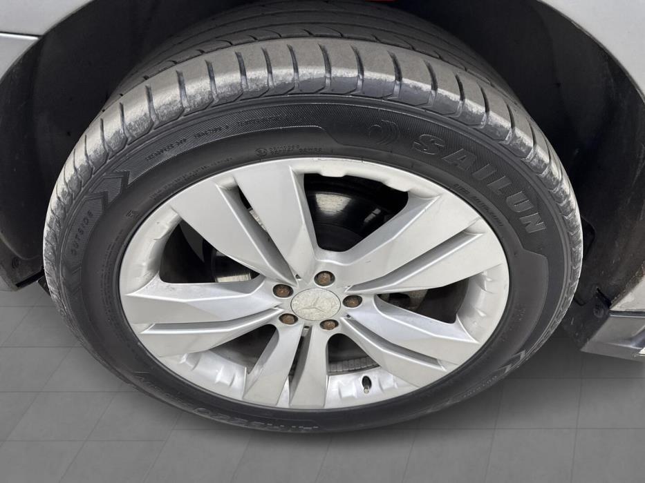 MERCEDES-BENZ ML 2011