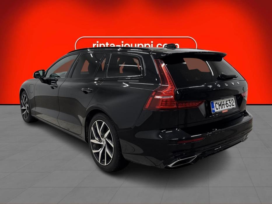 VOLVO V60 2019