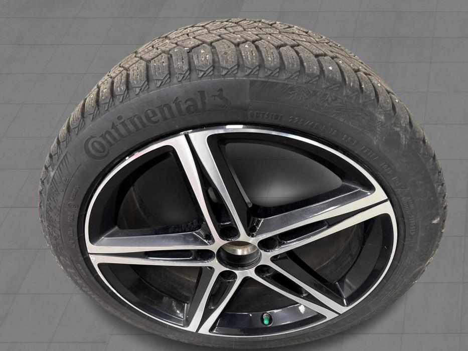 MERCEDES-BENZ A 2019