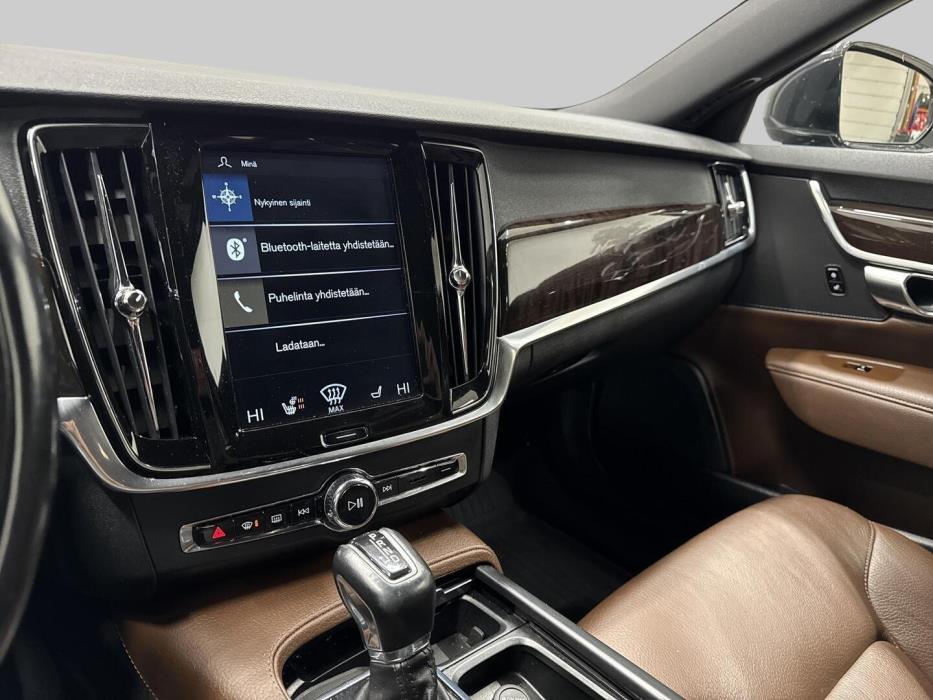 VOLVO V90 2019