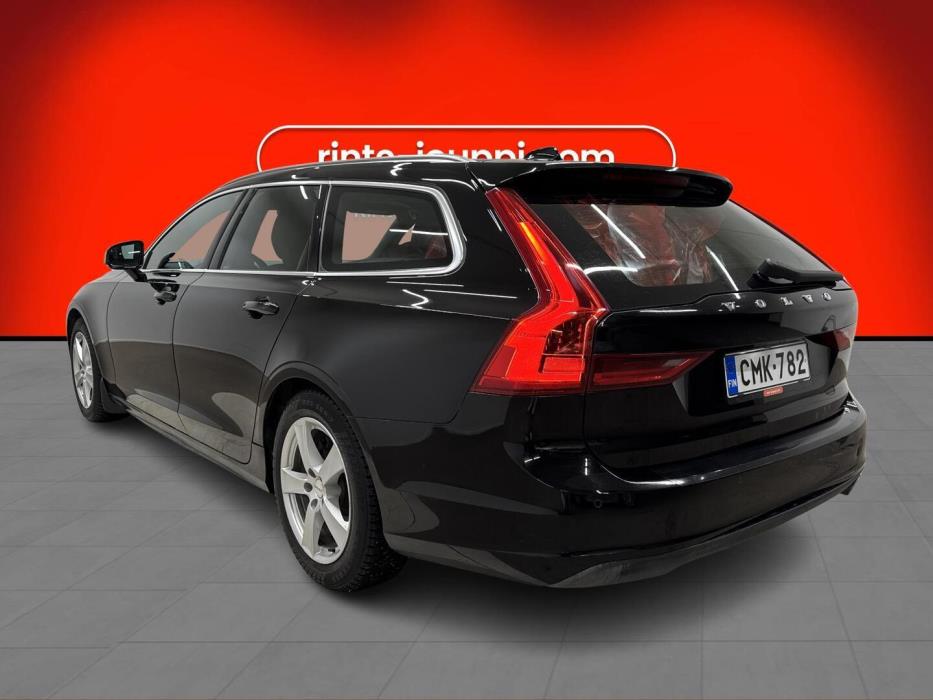VOLVO V90 2019