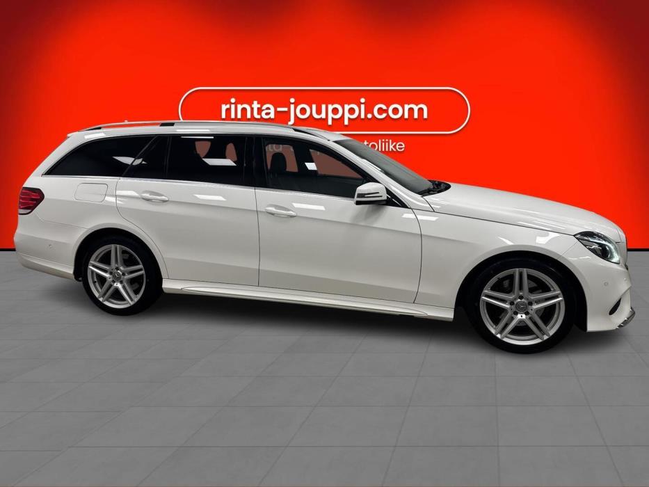 MERCEDES-BENZ E 2013
