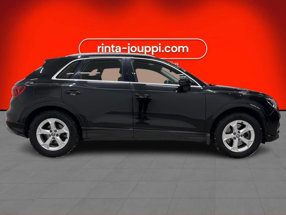 AUDI Q3 2019