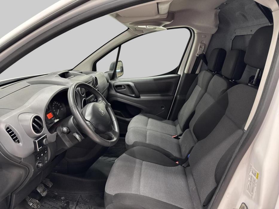 PEUGEOT Partner 2017