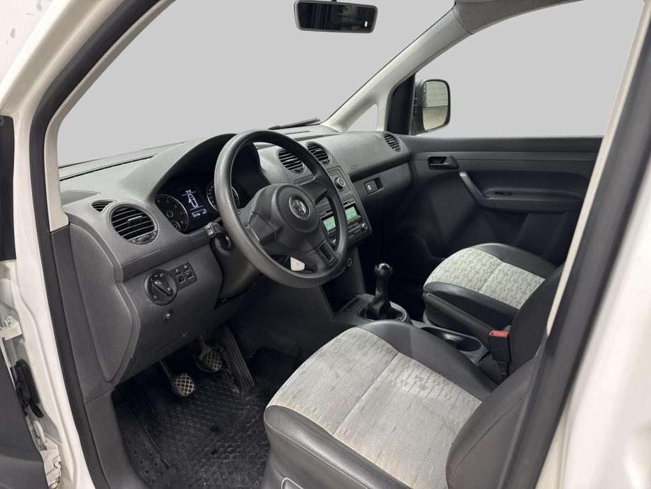 VOLKSWAGEN Caddy 2012