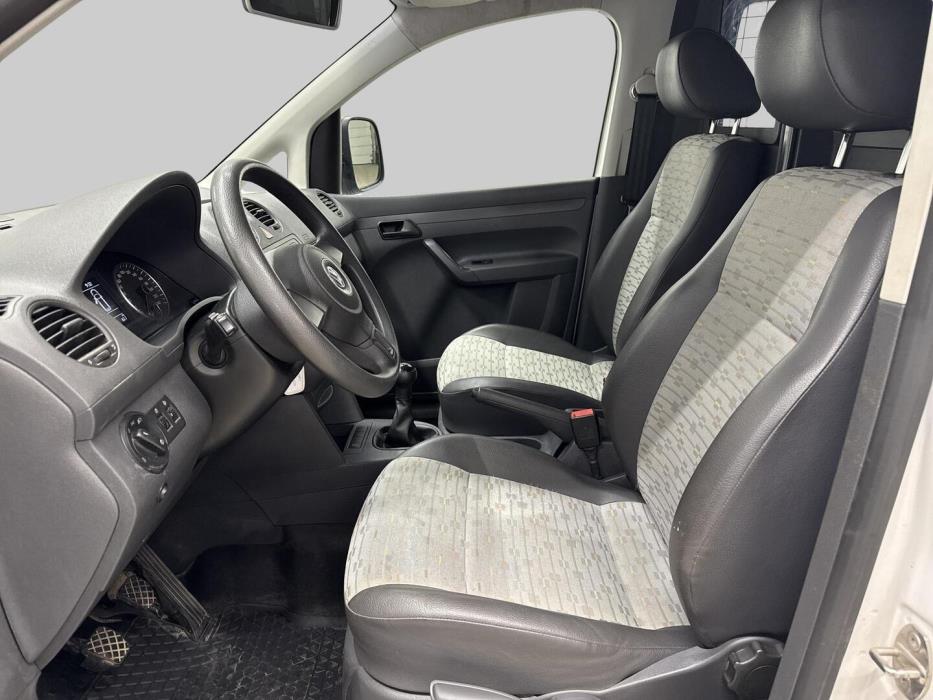 VOLKSWAGEN Caddy 2012