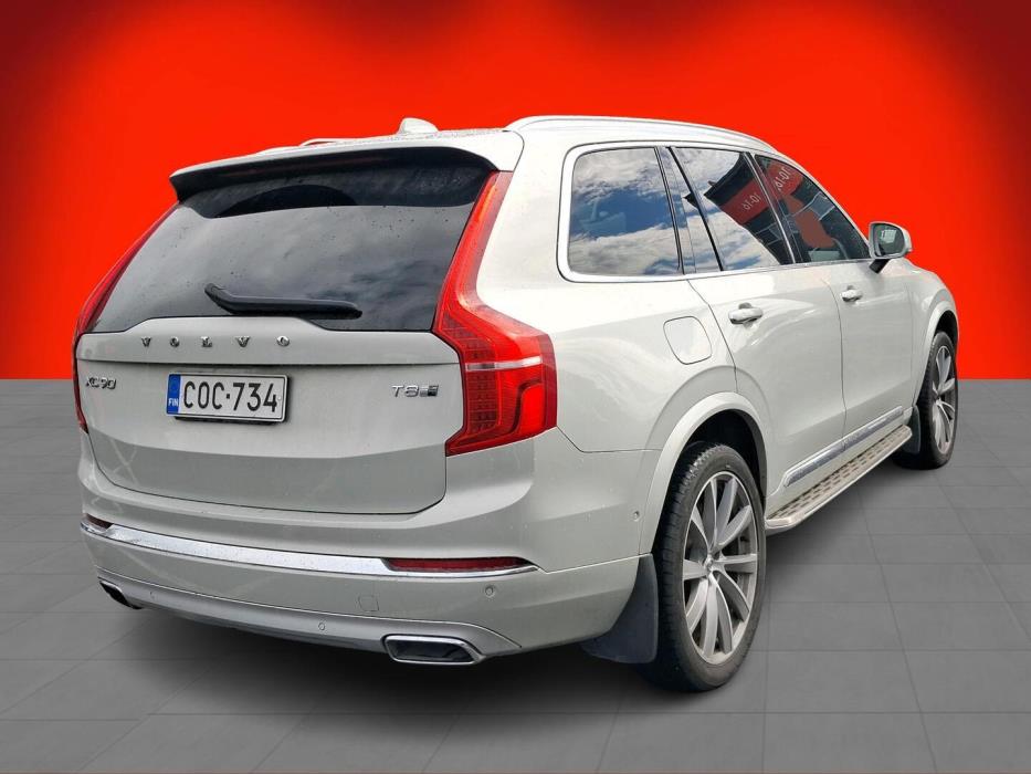 VOLVO XC90 2020