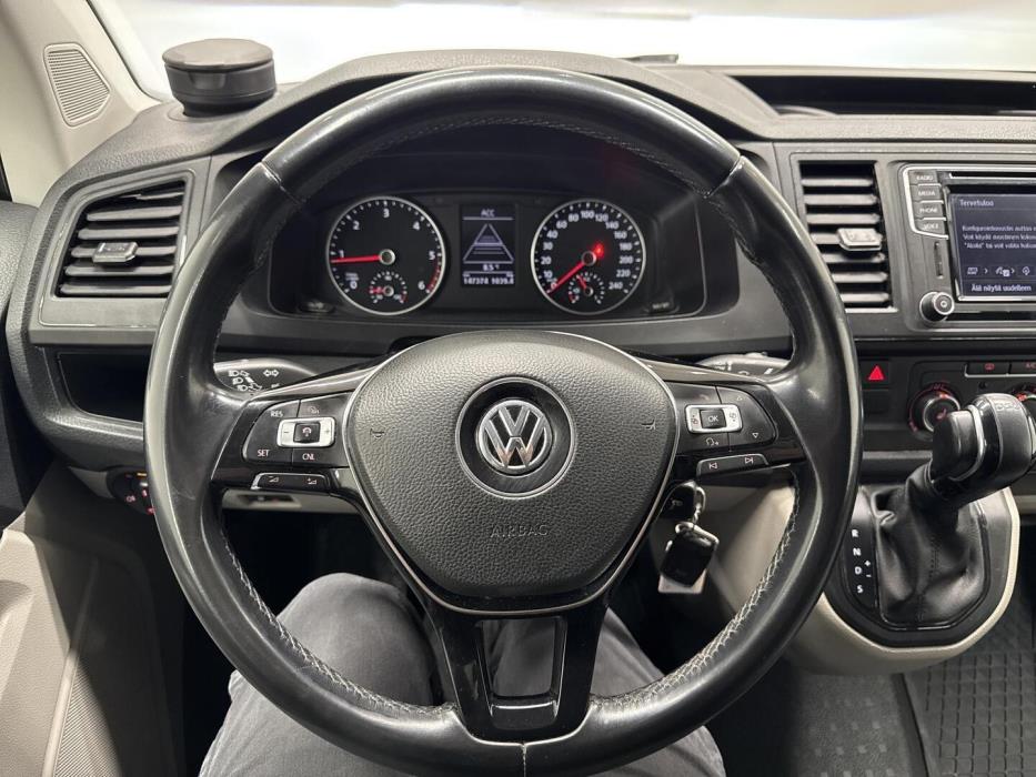 VOLKSWAGEN Transporter 2019