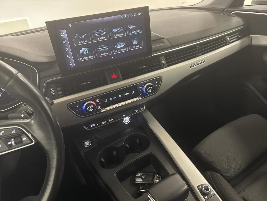 AUDI A4 allroad quattro 2020