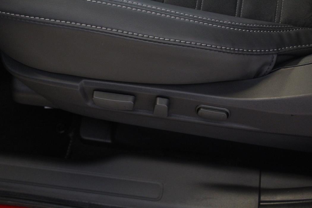 MITSUBISHI Outlander PHEV 2020