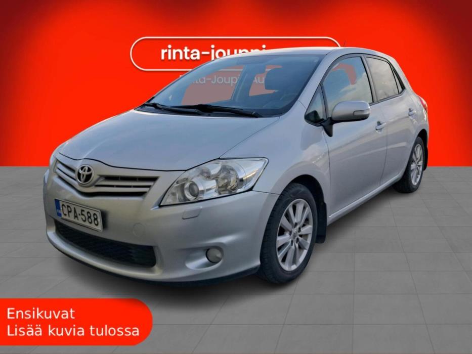 TOYOTA Auris 2010