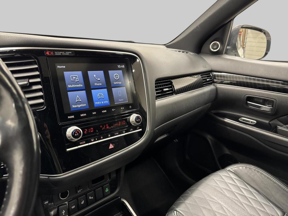 MITSUBISHI Outlander PHEV 2020