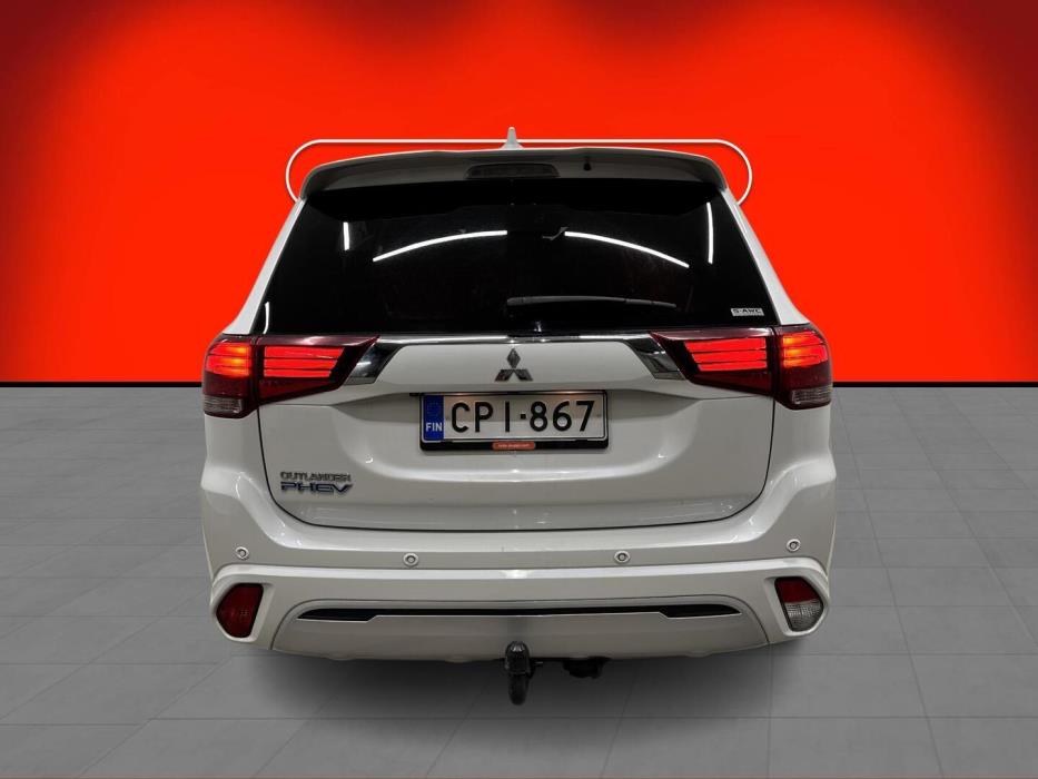 MITSUBISHI Outlander PHEV 2020