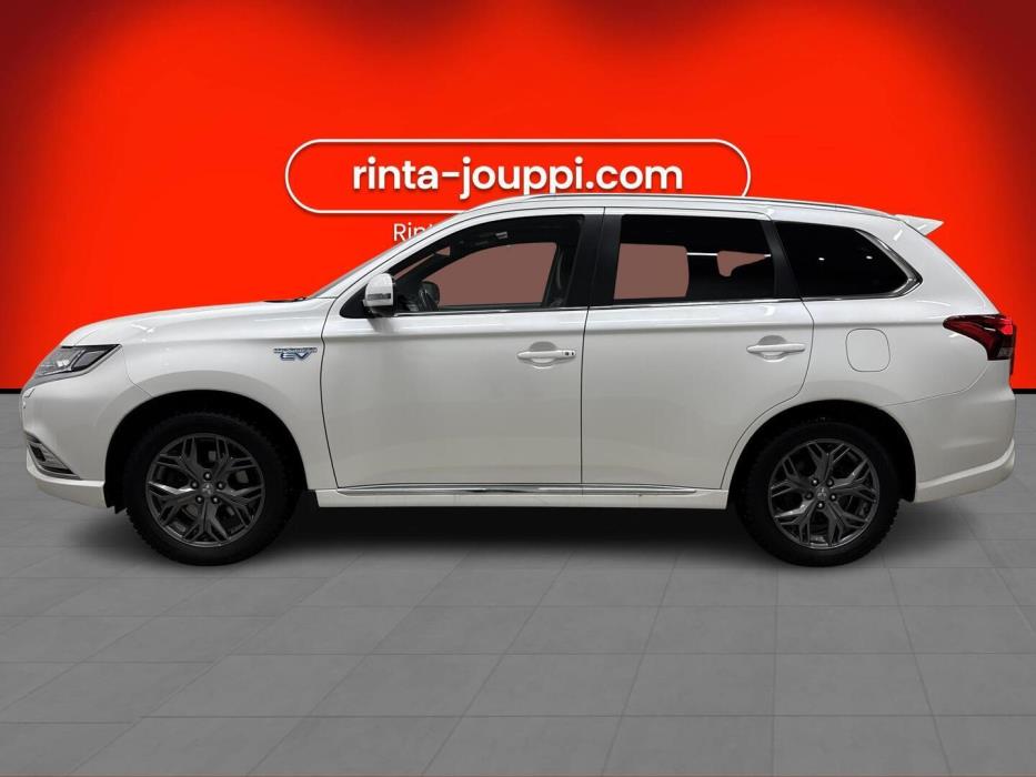 MITSUBISHI Outlander PHEV 2020