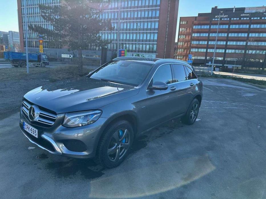 MERCEDES-BENZ GLC 2017