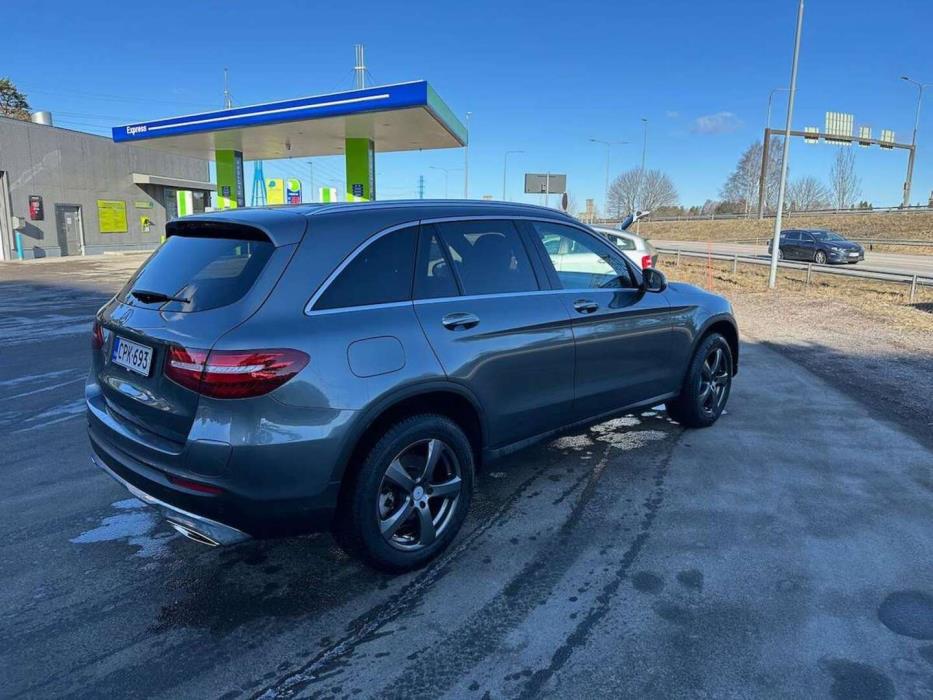 MERCEDES-BENZ GLC 2017