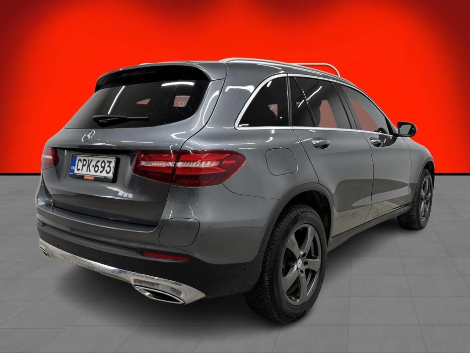 MERCEDES-BENZ GLC 2017