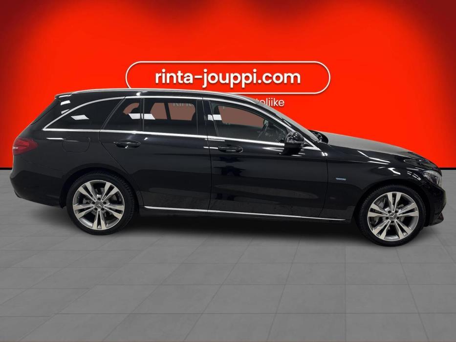 MERCEDES-BENZ C 2016
