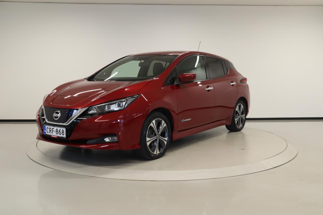 NISSAN LEAF 2018