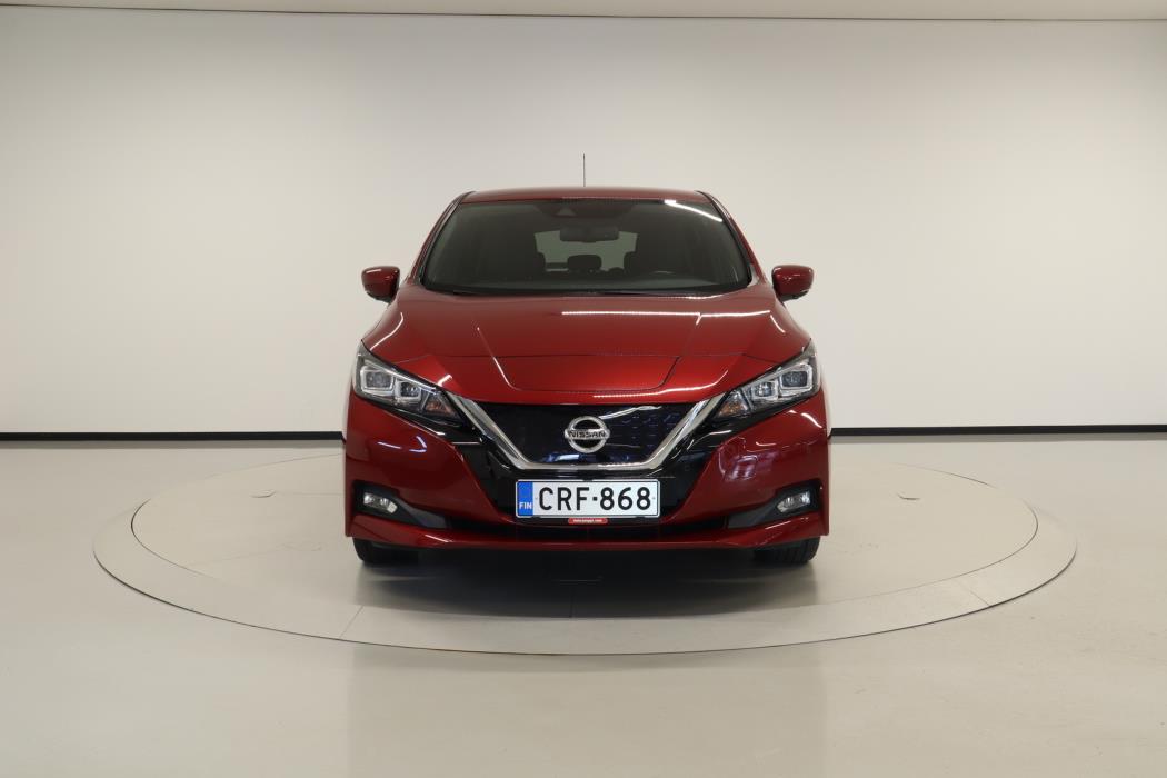 NISSAN LEAF 2018