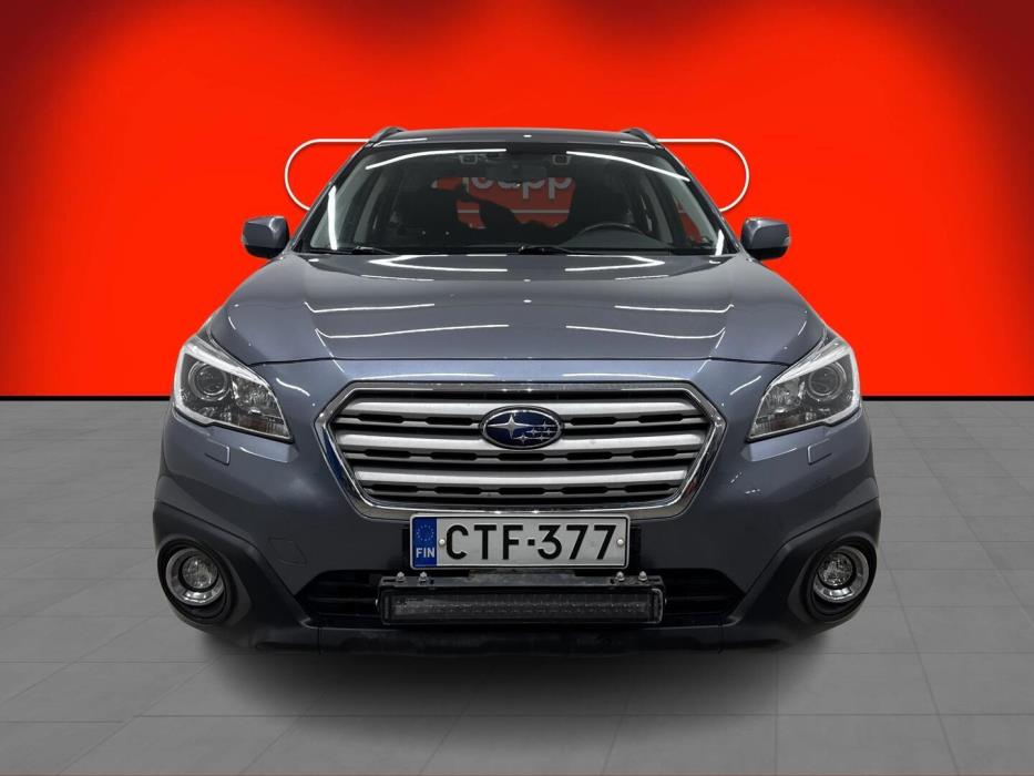 SUBARU Outback 2015