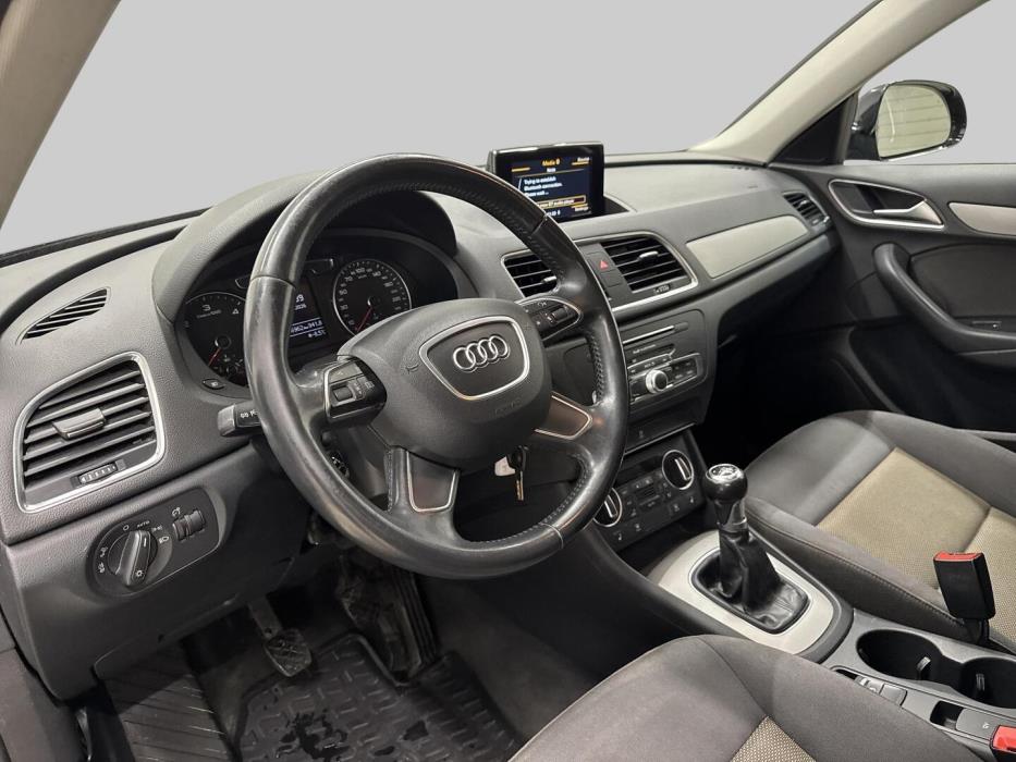 AUDI Q3 2015