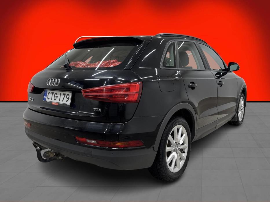 AUDI Q3 2015