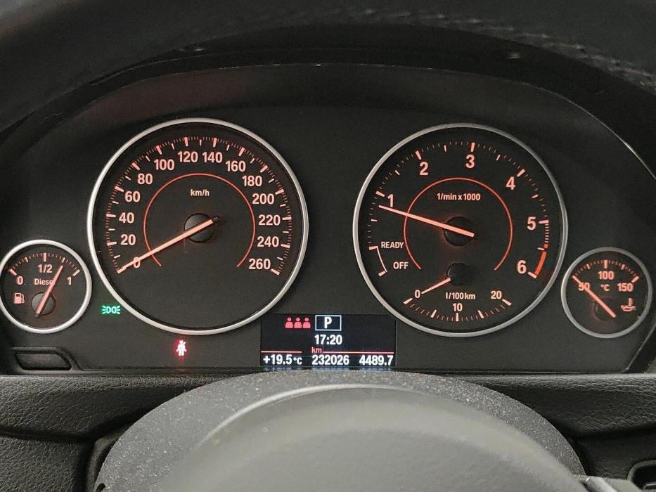 BMW 320 2015