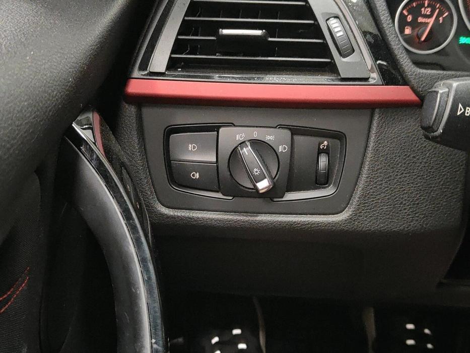 BMW 320 2015