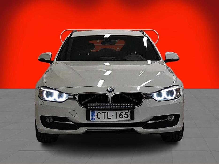BMW 320 2015