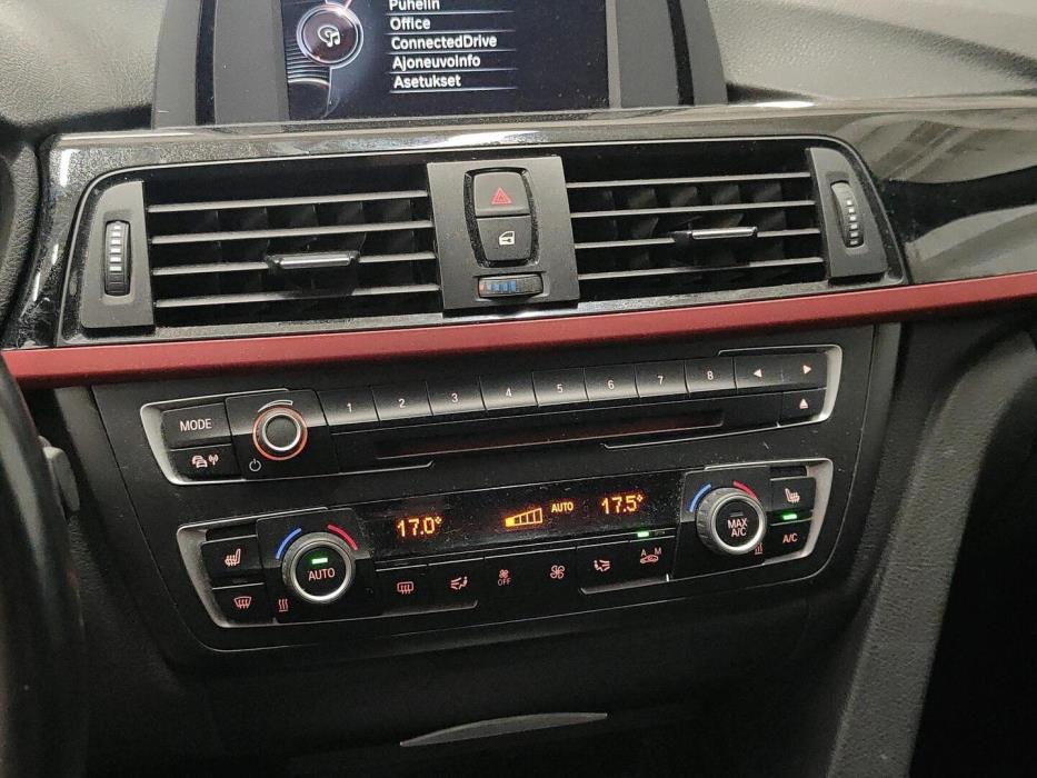BMW 320 2015