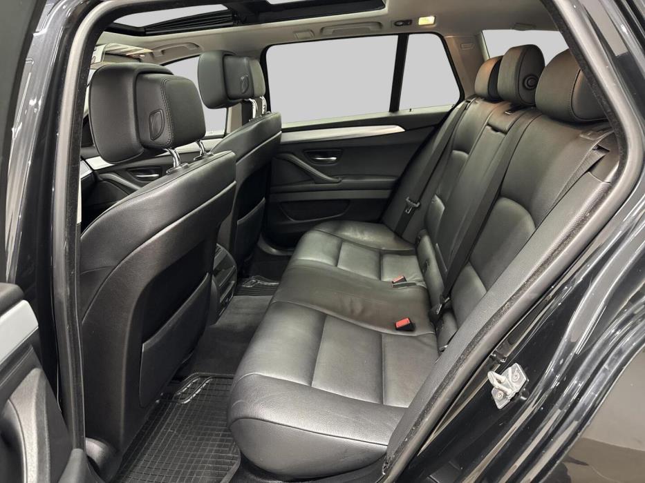 BMW 525 2011