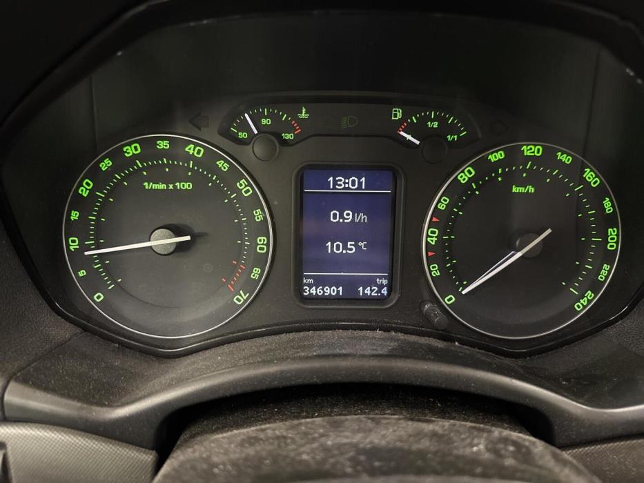 SKODA Octavia 2005