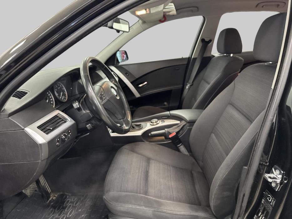BMW 525 2007